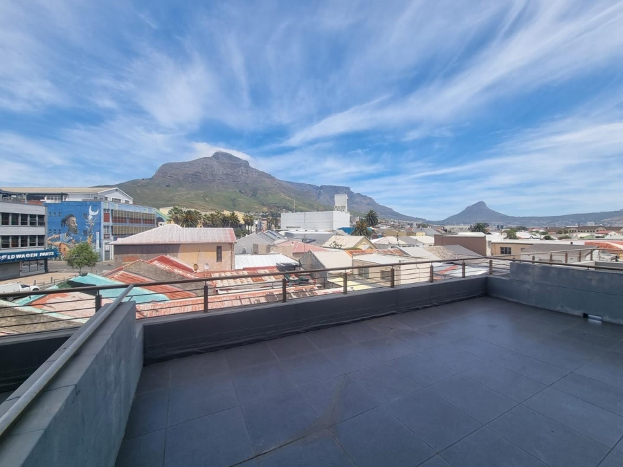 To Let 1 Bedroom Property for Rent in Woodstock Western Cape